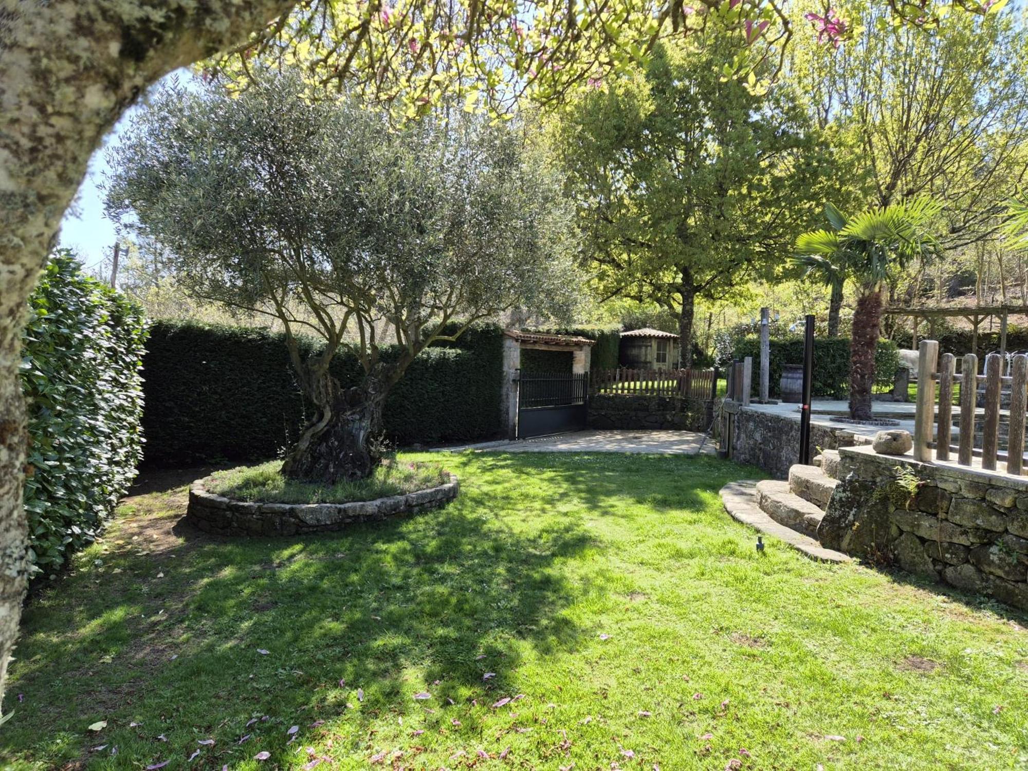 As Alburinas Villa Bolmente ภายนอก รูปภาพ